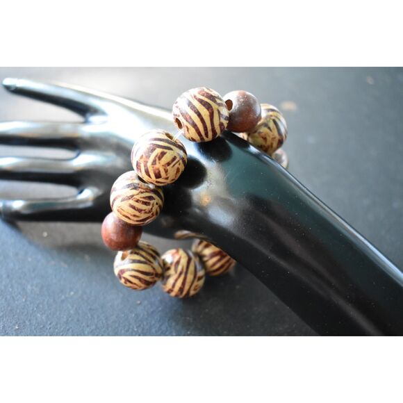 Artisan Hand-Painted Wood Bead Bracelet | Earthy Boho Chic (7") - Picture 7 of 8